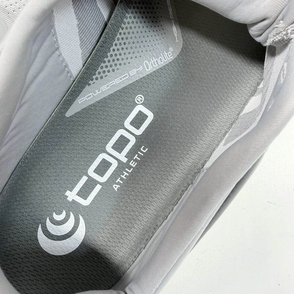 Topo Athletic Men's ST-5 Running Shoes (Grey/White) Size 10.5 US 44.5 EU